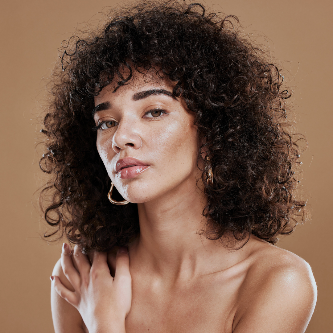 Cheveux Bouclés - Frisés