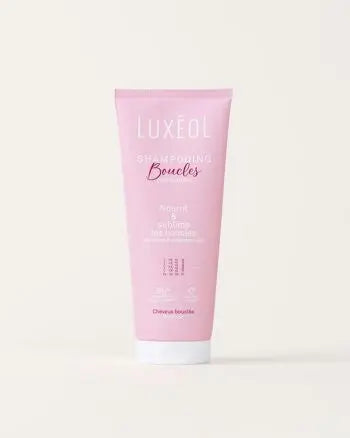 LUXÉOL-SHAMPOOING Boucles-Nourrit &Sublime les boucles 95% d’ingrédients d’origine naturelle 0%sulfates ,silicone Spécialement formulé pour type de cheveux 2C à  3C -93/100 Note Yuka 🥕200ML Luxeol