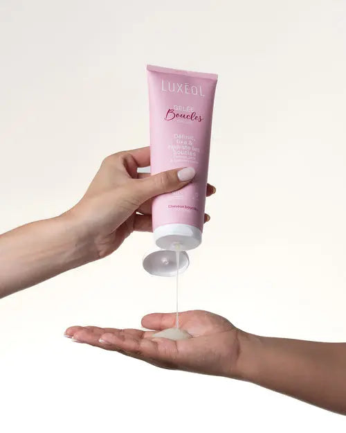 LUXÉOL-GELÉE Boucles Fixe les boucles
Définit les boucles immédiatement*
Nourrit & hydrate les boucles
Pas d'effet carton 100/100 note Yuka 🥕250ML LUXÉOL