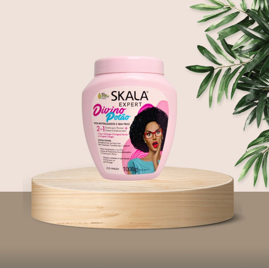 Skala Divino Potão feuchtigkeitsspendende Gelcreme, die lockige und krause Locken definiert